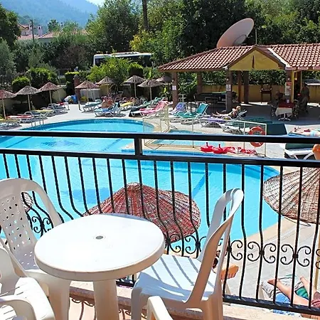 Hotel Club Sun Village 3*